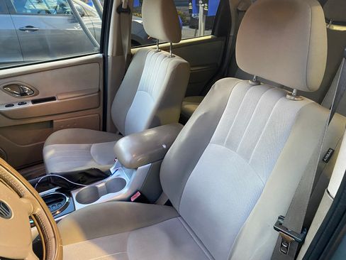 Used 2007 Mercury Mariner Luxury image 11