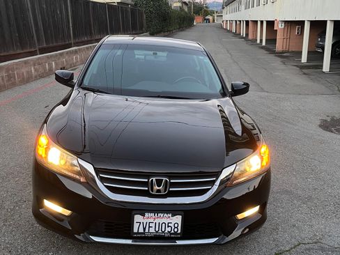 Used 2013 Honda Accord Sport image 14