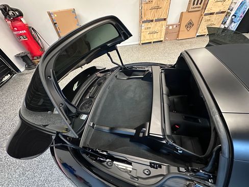 Used 2015 Porsche 911 Targa 4S image 16