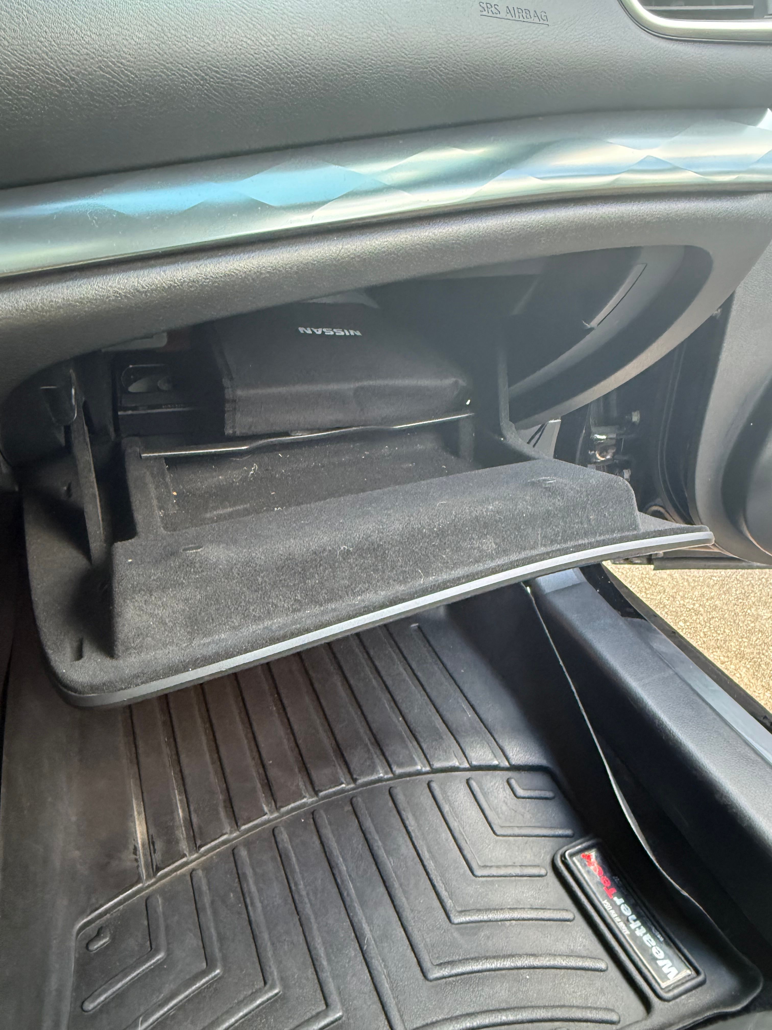 Used 2020 Nissan Maxima SR w/ Sport Mat Group FWD image 23
