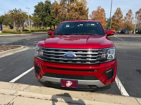 Used 2021 Ford Expedition Max XLT image 8