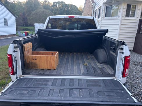 Used 2016 Ford F150 XLT w/ Equipment Group 302A Luxury image 2