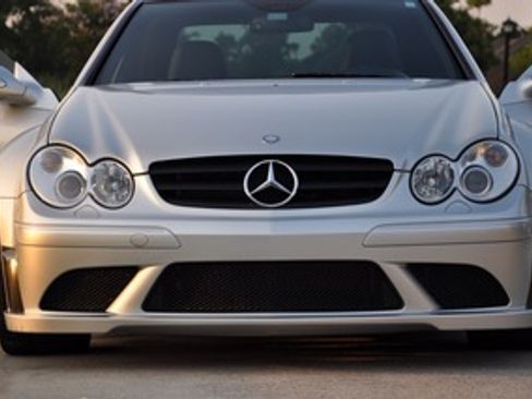 Used 2008 Mercedes-Benz CLK 63 AMG Black Series image 4