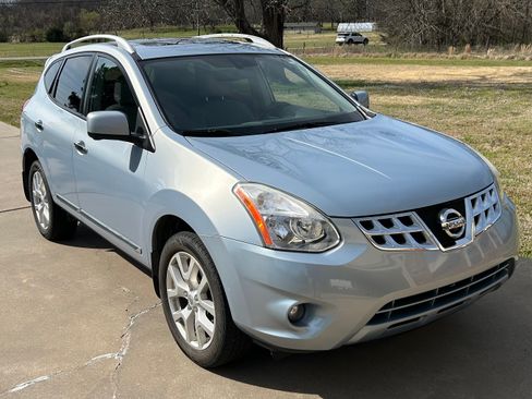Used 2012 Nissan Rogue SL image 5
