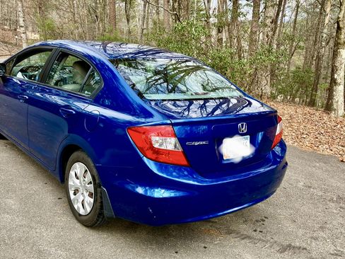 Used 2012 Honda Civic LX image 4