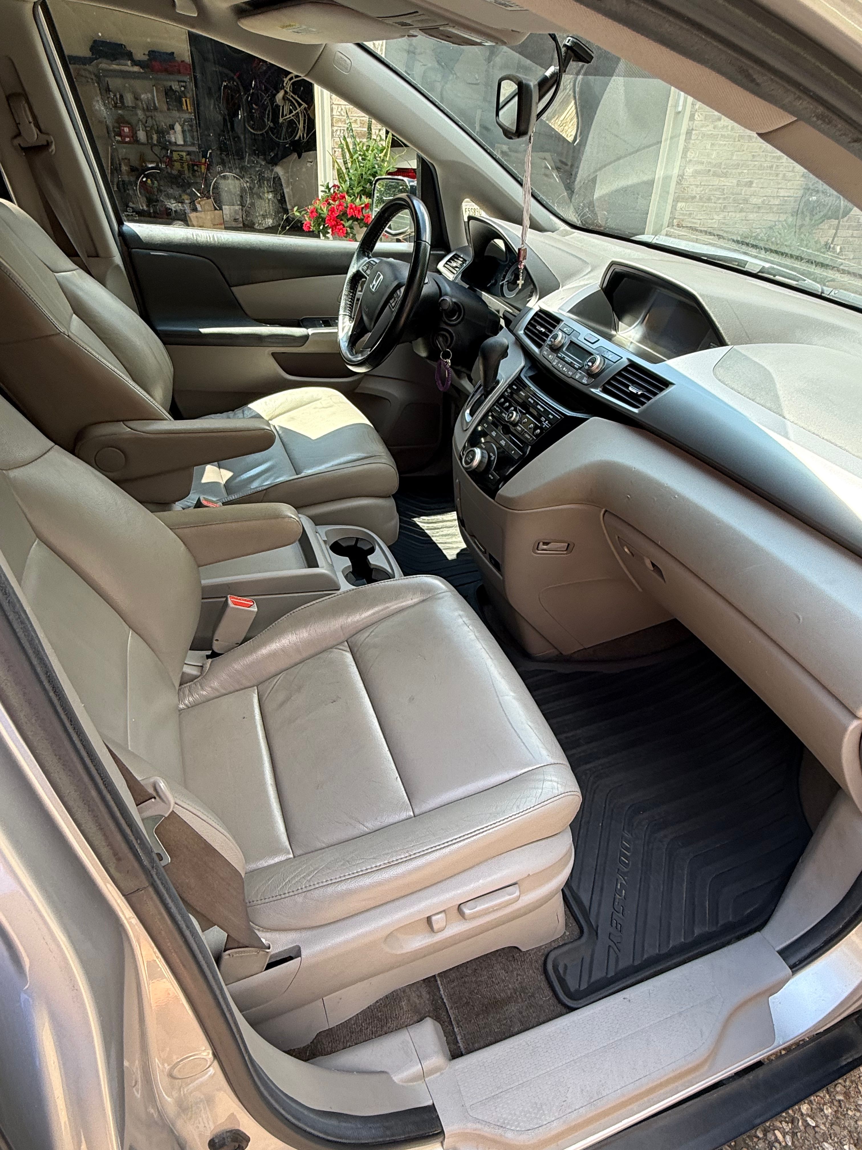 Used 2013 Honda Odyssey EX-L image 14