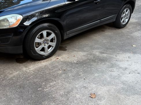 Used 2012 Volvo XC60 3.2 image 1