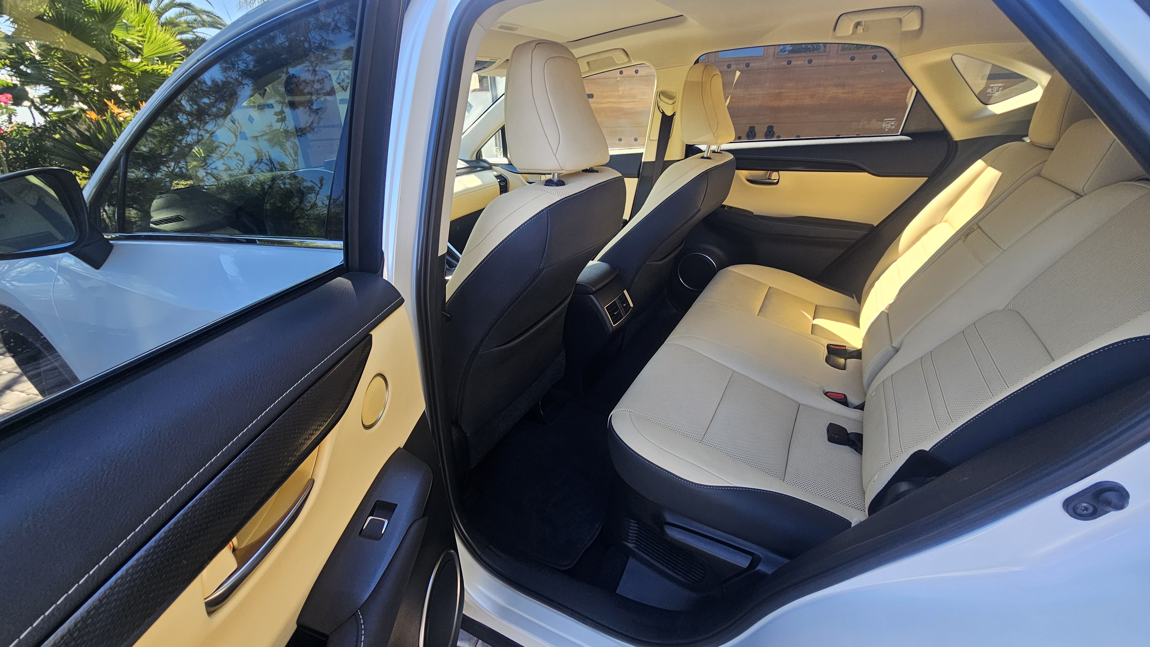 Used 2020 Lexus NX 300 FWD w/ Comfort Package image 5