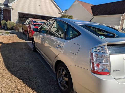 Used 2008 Toyota Prius image 2