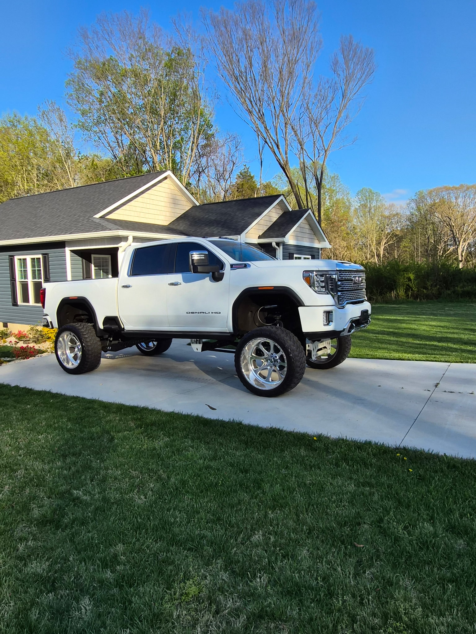 Used 2022 GMC Sierra 2500 Denali AWD/4WD image 11