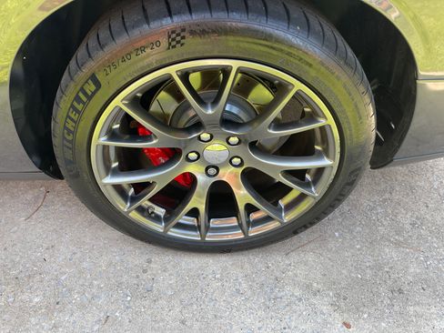 Used 2015 Dodge Challenger SRT w/ Technology Group RWD image 11