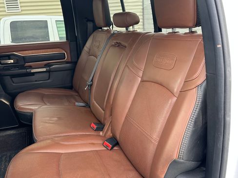 Used 2021 RAM 2500 Limited image 10