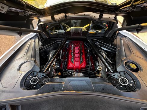 Used 2023 Chevrolet Corvette Stingray Premium Cpe w/ Z51 Performance Package RWD image 22