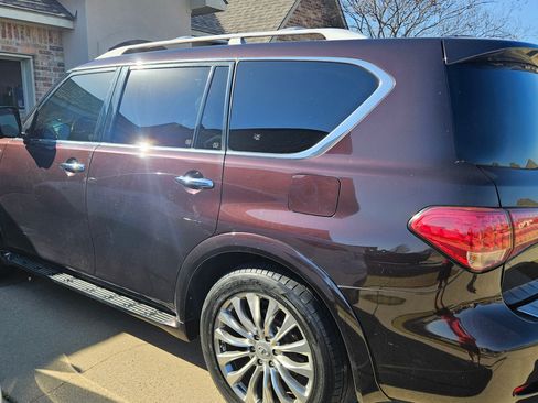 Used 2015 INFINITI QX80 Sport Utility 4D w/ Deluxe Technology Package image 4