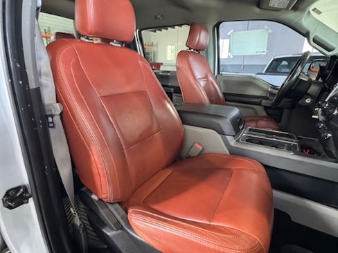 Used 2015 Ford F150 XLT w/ Equipment Group 301A Mid image 11