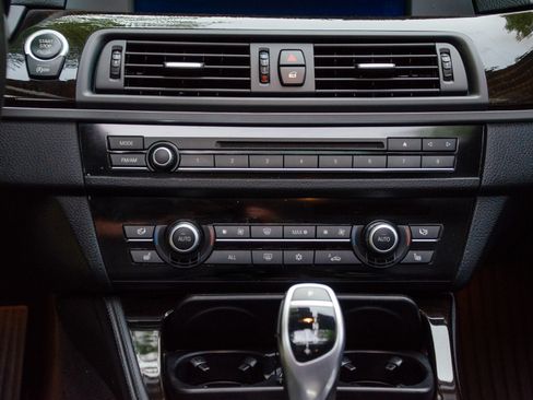 Used 2012 BMW 535i Sedan image 15