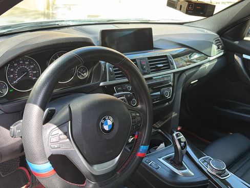 Used 2016 BMW 328i xDrive Sedan AWD/4WD image 2