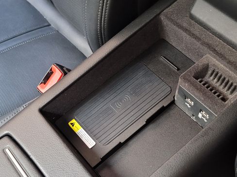 Used 2016 Audi RS 7 Prestige w/ Carbon-Optic Package image 30