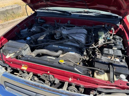 Used 1996 Toyota 4Runner Limited AWD/4WD image 23