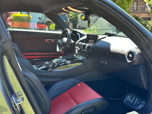 Used 2019 Mercedes-Benz AMG GT Roadster image 11