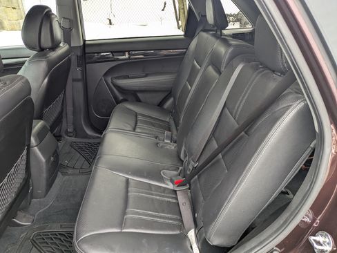 Used 2013 Kia Sorento SX w/ SX Premium Pkg image 19