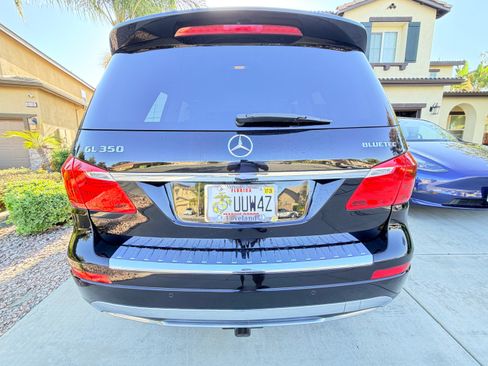 Used 2014 Mercedes-Benz GL 350 BlueTEC 4MATIC image 5
