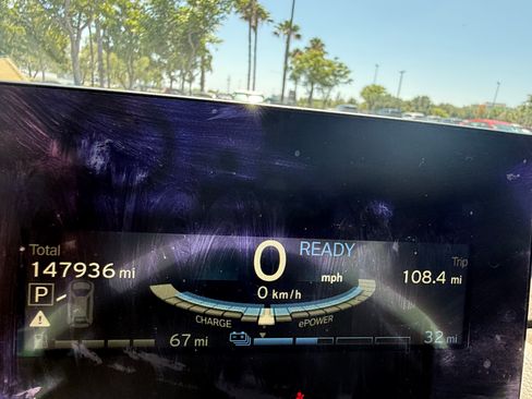 Used 2014 BMW i3 w/ Range Extender RWD image 5