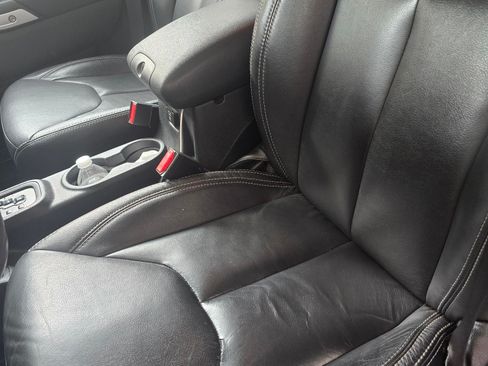 Used 2017 Jeep Wrangler Unlimited Sahara w/ Max Tow Package AWD/4WD image 10