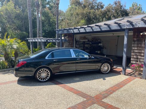 Used 2018 Mercedes-Benz Maybach S 560 4MATIC image 10