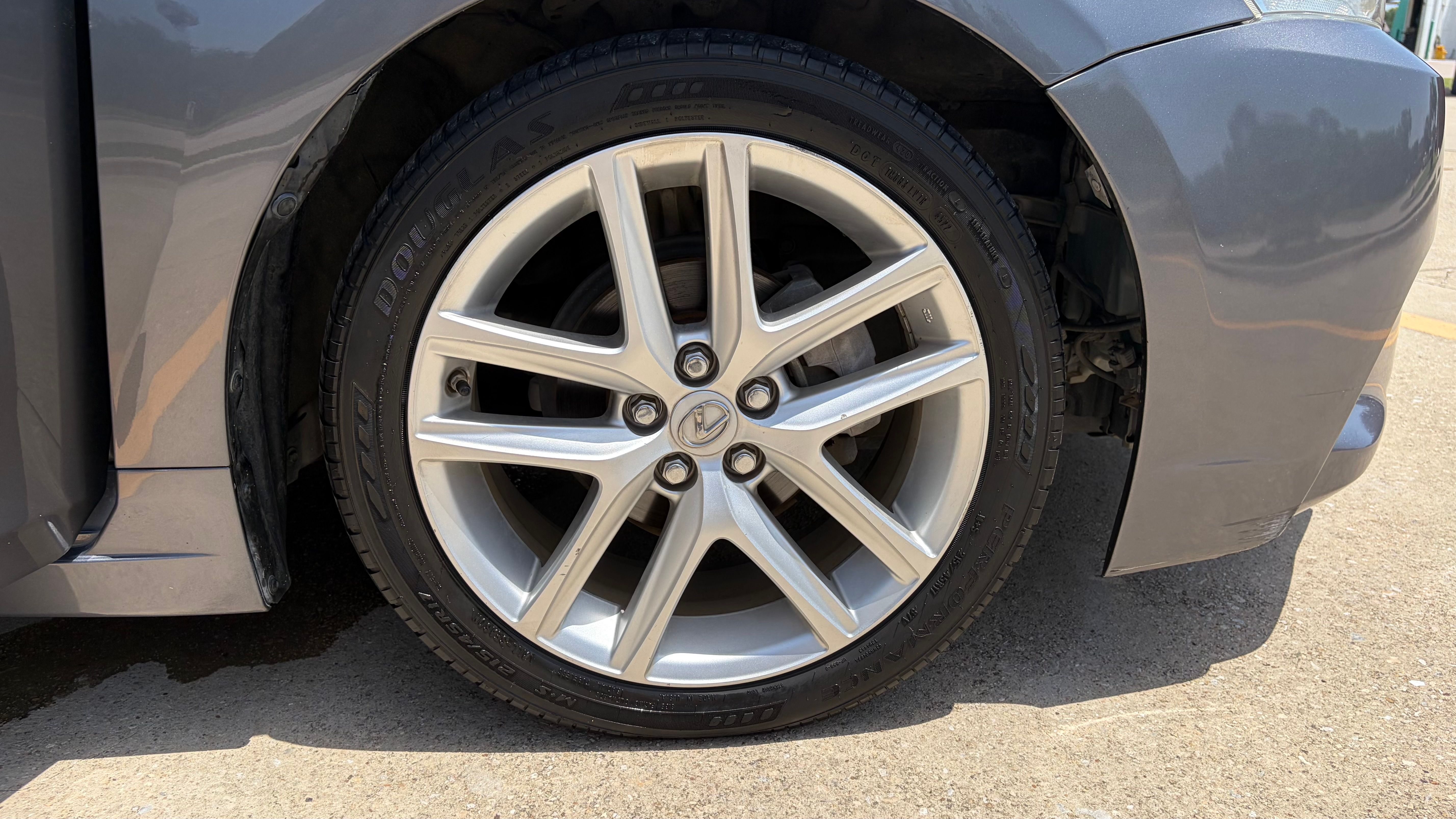 Used 2014 Lexus CT 200h w/ Seat Comfort Package FWD image 9