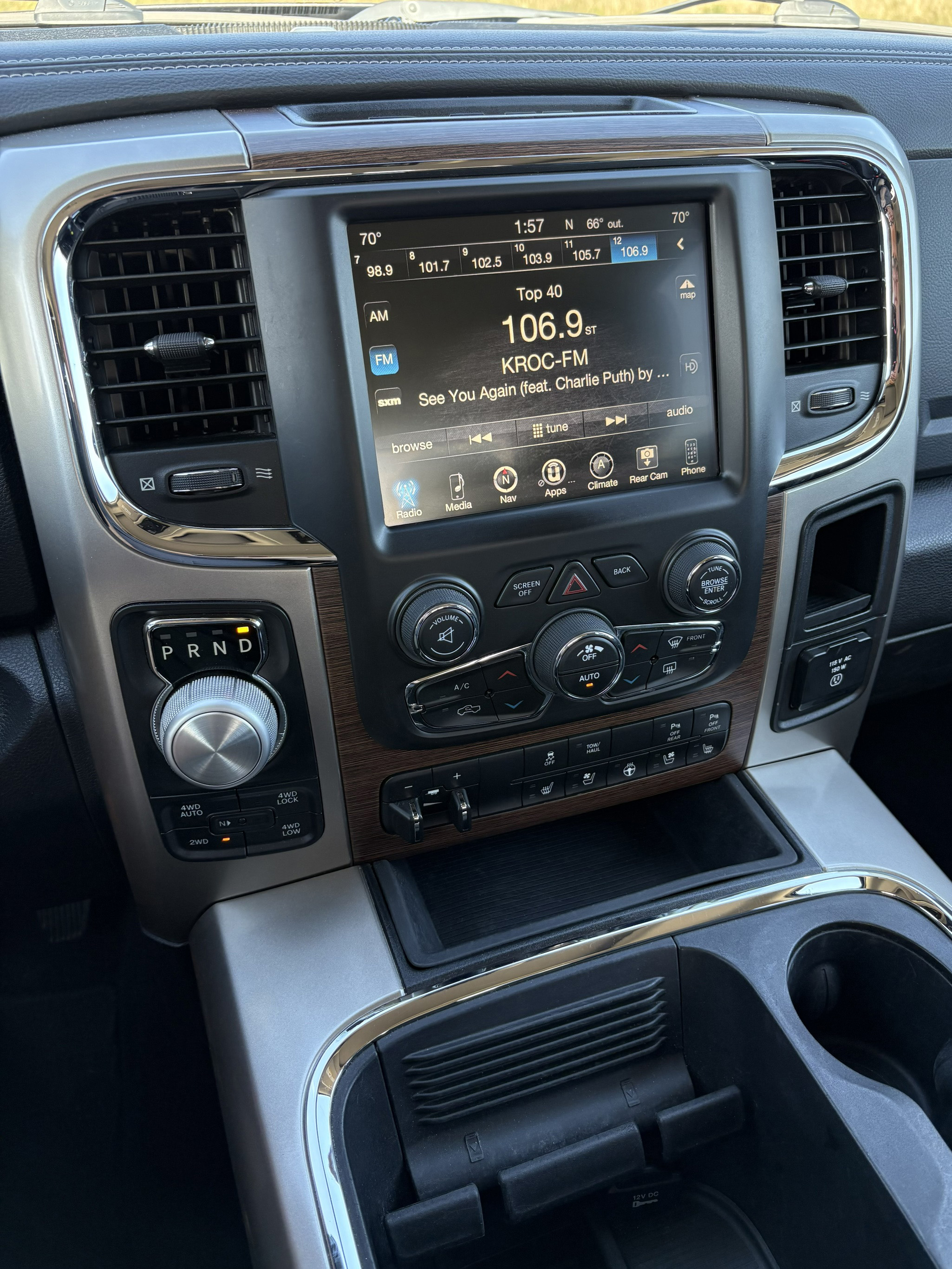 Used 2017 RAM 1500 Laramie w/ Convenience Group AWD/4WD image 14