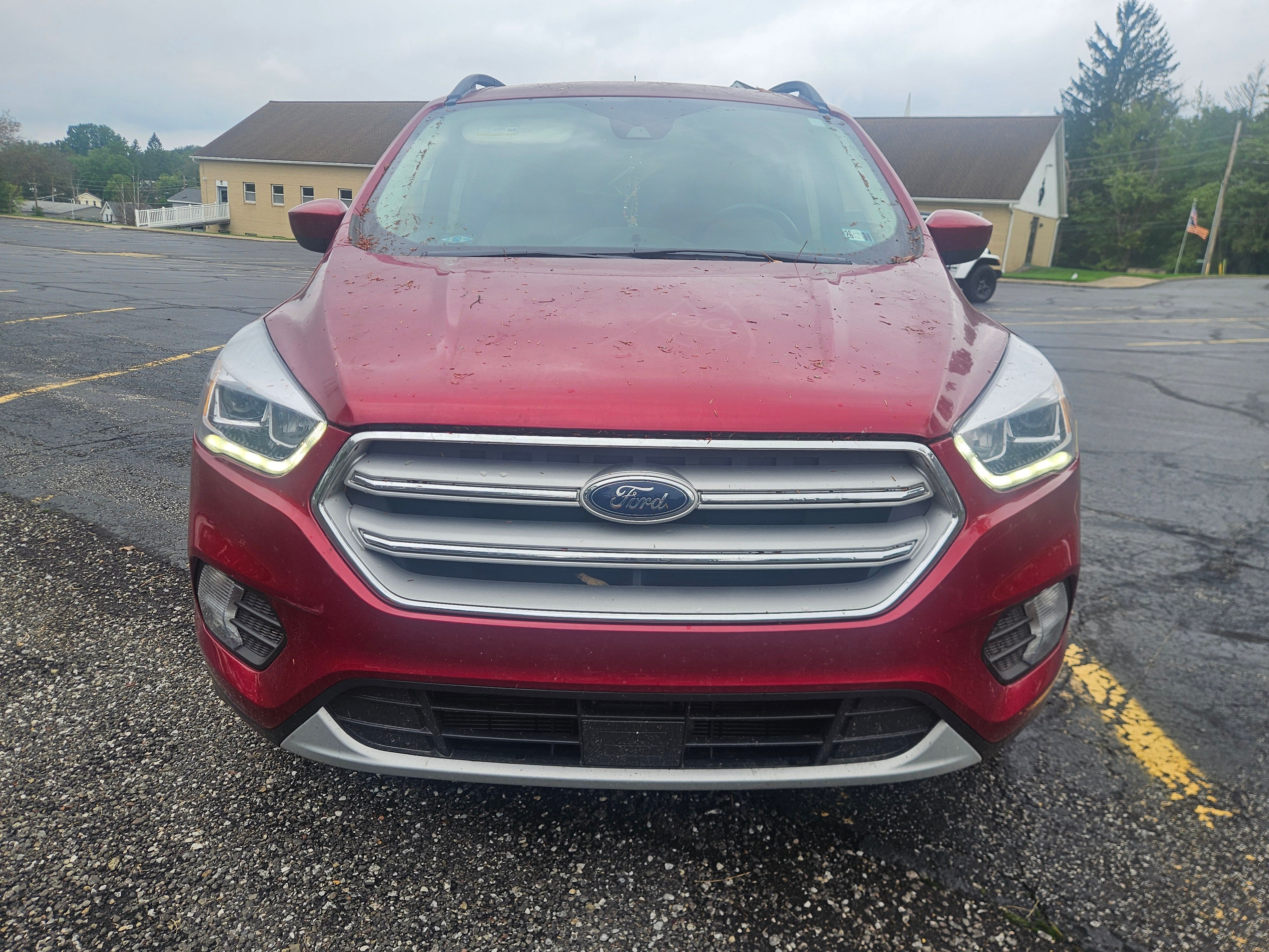 Used 2018 Ford Escape SEL w/ Ford Safe & Smart Package AWD/4WD image 2