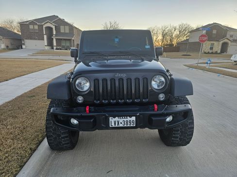 Used 2014 Jeep Wrangler Unlimited Rubicon image 4