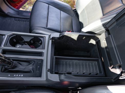 Used 2018 Ford F150 Raptor w/ Equipment Group 802A Luxury image 12