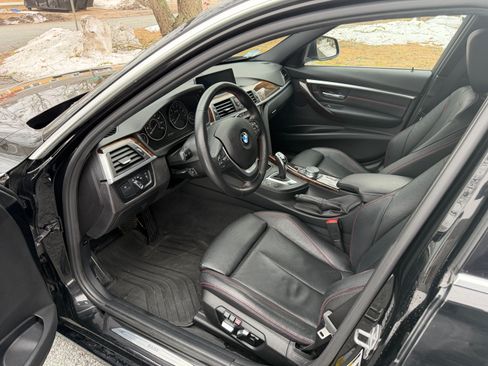Used 2017 BMW 330i xDrive 330i xDrive Sedan 4D image 9