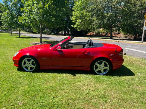 Used 2002 Mercedes-Benz SLK 320 image 1