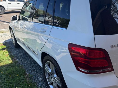 Used 2013 Mercedes-Benz GLK 350 4MATIC image 14