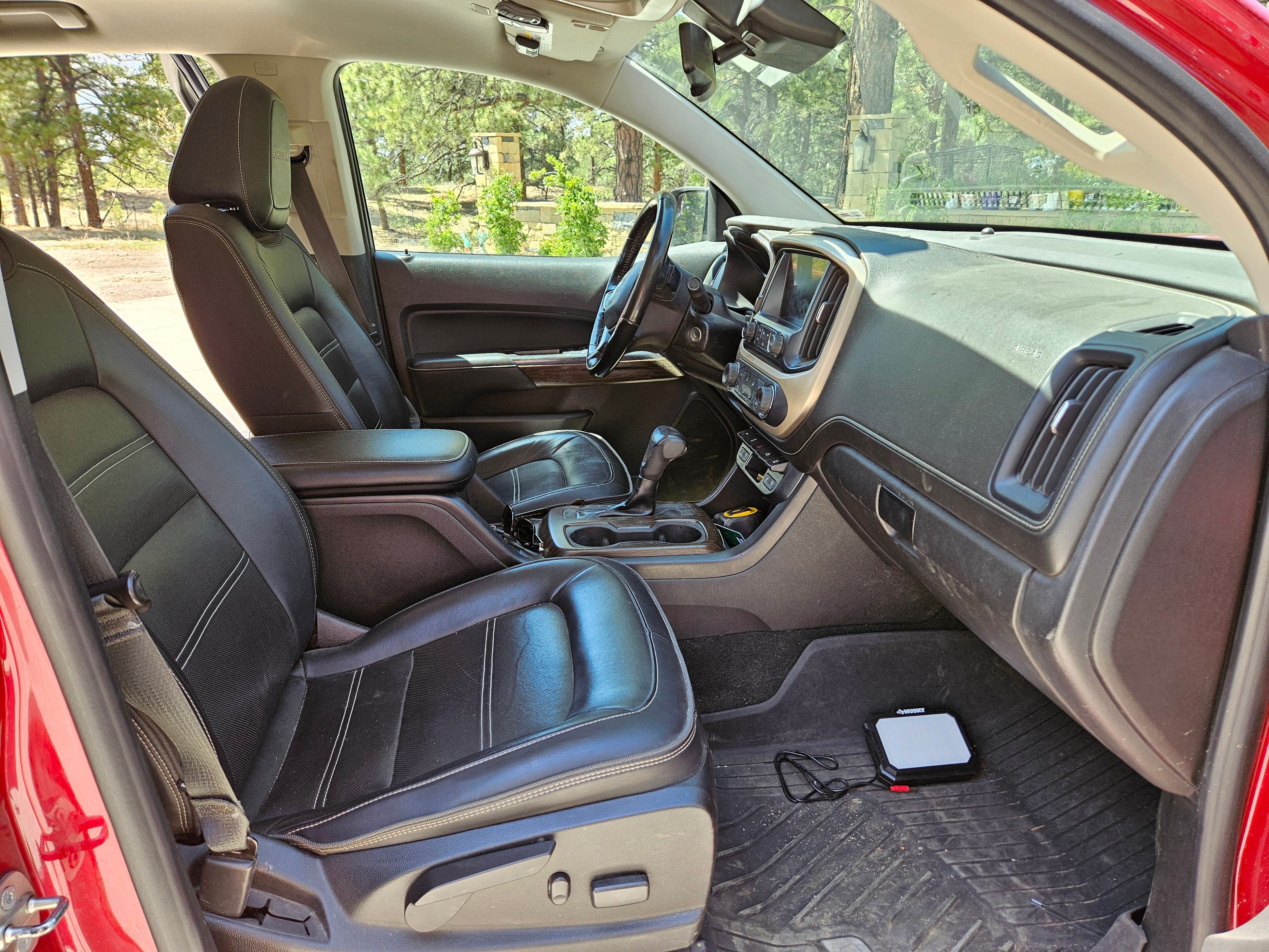 Used 2017 GMC Canyon Denali AWD/4WD image 8