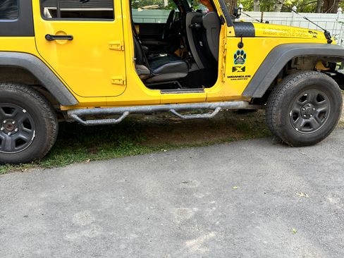 Used 2009 Jeep Wrangler Unlimited X image 11