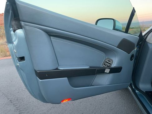 Used 2007 Aston Martin V8 Vantage Coupe image 11