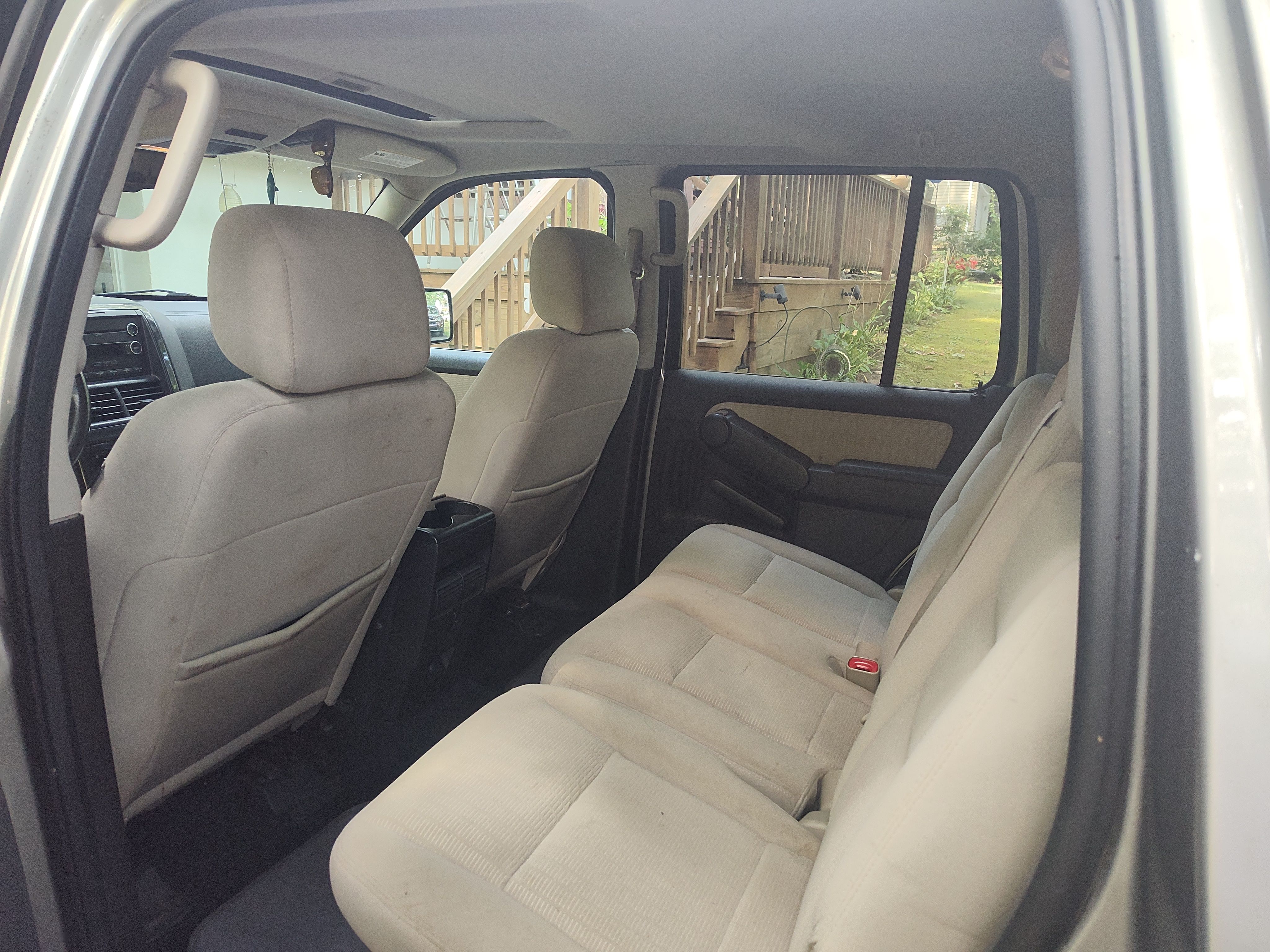 Used 2008 Ford Explorer XLT AWD/4WD image 8