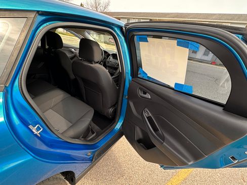 Used 2015 Ford Focus SE image 15