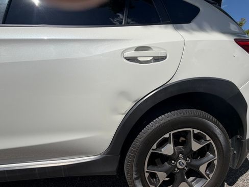 Used 2018 Subaru Crosstrek 2.0i Premium w/ Moonroof Package AWD/4WD image 6