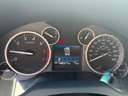 Used 2016 Toyota Tundra SR5 image 11