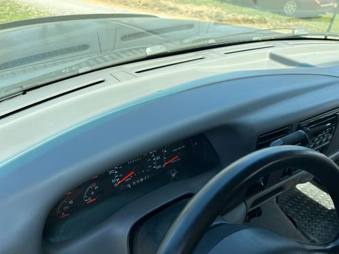 Used 1999 Ford F350 4x4 Crew Cab Super Duty image 21