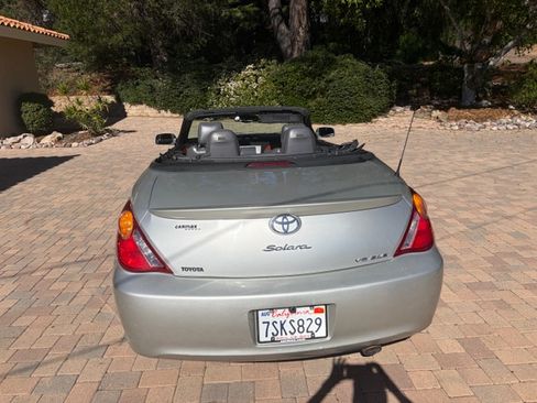 Used 2006 Toyota Solara SLE image 4