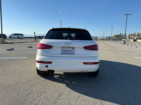 Used 2018 Audi Q3 2.0T Premium Plus w/ Premium Plus Package image 10