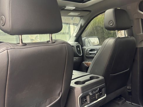 Used 2021 GMC Sierra 1500 Denali w/ Driver Alert Package II image 16