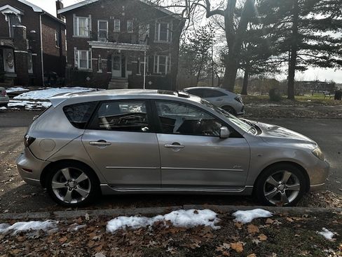 Used 2006 MAZDA MAZDA3 s Grand Touring image 4