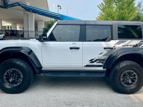 Used 2023 Ford Bronco Raptor AWD/4WD image 9
